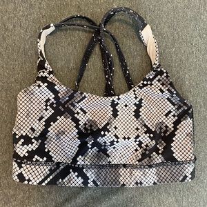 GREY LULULEMON SNAKESKIN PRINT SPORTS BRA